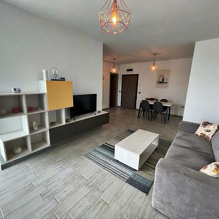 Dragomir Apartments Alezzi 1 那沃达利 外观 照片