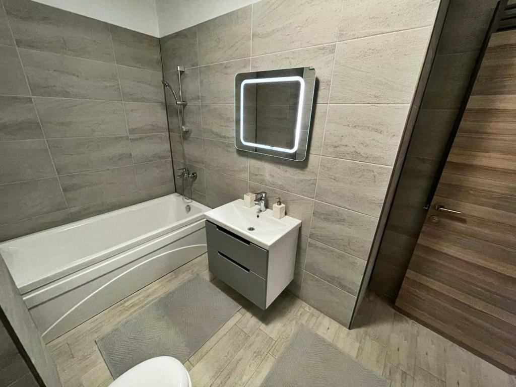 Dragomir Apartments Alezzi 1 那沃达利 外观 照片